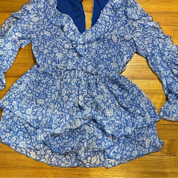 ZARA Womens Long Sleeve Ruffle Romper One Piece Blue Floral Size M  V-neck(E5 - Picture 3 of 12